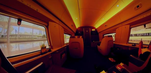 Rhythms of the Energetic: Scale, Connection, Disappearance