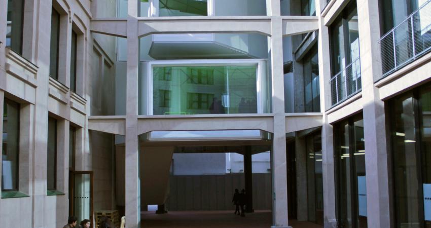 Patio de Medialab Prado